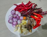 Foto langkah ke 1 dari resep Rendang Ayam Kentang.