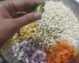 A picture of step 2 of Sprout bhel.