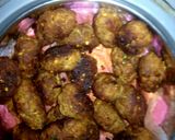 A picture of step 4 of Gola Kabab.