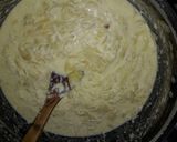 Foto del paso 3 de la receta: Tarta de cebolla y queso sin masa