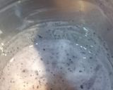 A picture of step 2 of Black currant Babana Milk Shake.