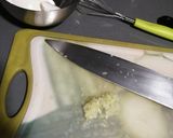 Foto del paso 1 de la receta Tostas de Salmón Ahumado y Queso Crema