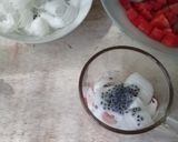 Foto langkah ke 4 dari resep Es Semangka Kelapa Muda.