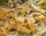 Foto del paso 6 de la receta: Tortilla de patatas y cebolla, la típica, para dos que se cuidan!! (muy light)