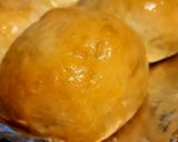 A picture of step 5 of Dinner rolls.