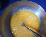 Foto del paso 2 de la receta: Tortilla de patatas, calabacín y rulo de cabra