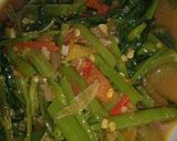 Foto langkah ke 4 dari resep Tumis kangkung terasi.