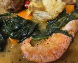 Foto del paso 6 de la receta: Albóndigas con rape, gamba langostinera y salsa de curry