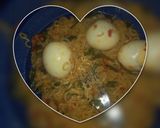A picture of step 5 of Noodles & boiled egg garnished with spring onions #Sokoto state.