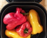 Foto del passaggio 2 della ricetta Peperoni arrostiti, cottura airfryer 🌷