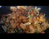 फूलगोभी मटर टमाटर सब्जी(Phoolgobhi matar tamatar ki sabzi recipe in Hindi) रेसिपी चरण 11 फोटो