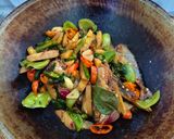 Foto langkah ke 5 dari resep Tumis Ikan Asin Peda Jengkol.