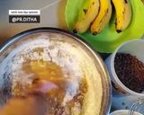 Foto langkah ke 4 dari resep 71. Banana Bread.