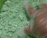 Foto langkah ke 3 dari resep Kue Putu Bambu.