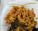 Foto langkah ke 4 dari resep Ayam Suwir Bali.