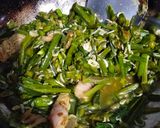 Foto langkah ke 4 dari resep Oseng Genjer (Masakan Khas Betawi).