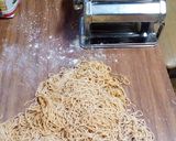 Foto del paso 4 de la receta: Fideos caseros con salsa