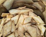 केसरिया शक्कर पारे (Kesariya shakkarpare recipe in Hindi) रेसिपी चरण 5 फोटो
