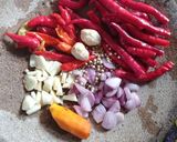 Foto langkah ke 1 dari resep Rica-Rica Ayam Kemangi Pedas.