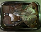 A picture of step 1 of Sea bream miso soup.