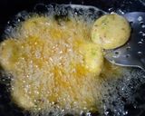 A picture of step 5 of Suji Aaloo Cutlets.