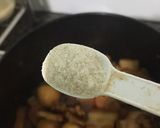 Hình bước làm 5 của món Thịt kho trứng cút