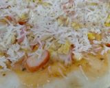 Foto langkah ke 9 dari resep Crab Stick & Corn Mayo Pizza (teflon) (takaran sendok).