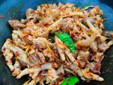 แกงป่าขาหมูขาไก่ ฯลฯ