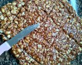સીંગદાણાની ચીકી(Singdana Chiki Recipe In Gujarati) રેસીપી સ્ટેપ5ફોટો