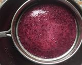 A picture of step 2 of Black Currant Lassi.