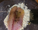 Foto del paso 4 de la receta: Filete de pescado empanizado