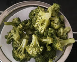 Foto del paso 1 de la receta: Gratinado de brócoli y champiñón