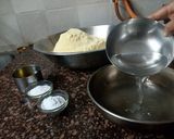 વણેલા ગાંઠીયા(vanela ganthiya recipe in Gujarati) રેસીપી સ્ટેપ1ફોટો