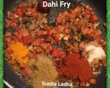 दही फ्राई (Dahi fry recipe in hindi) रेसिपी चरण 4 फोटो