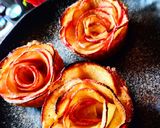 A picture of step 5 of Baked Apple Roses.