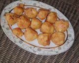 A picture of step 5 of Yam Balls.