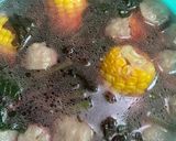 Foto langkah ke 8 dari resep Bayam Merah, Jagung & Bakso.