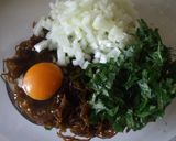 A picture of step 4 of Mozuku Tempura: A Recipe from an Okinawan Mentor.