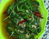 Foto langkah ke 3 dari resep Tumis Bayam Simpel ✅.