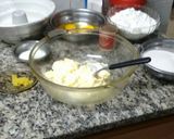 Foto del paso 1 de la receta: Torta de limón humeda