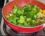 A picture of step 6 of Sautéed Vegetables.