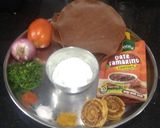 नाचणी पापड चाट (nachni papad chaat recipe in marathi) रेसिपी स्टेप 1 फोटो 