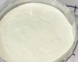 A picture of step 5 of Raw Mango cheese cake...No bake.