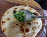 A picture of step 7 of Lasooni Palak Paneer With Garlic Naan.