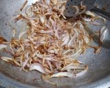 A picture of step 1 of Chicken aloo ka shorbe wala salan.