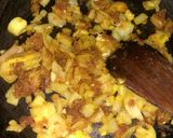 A picture of step 1 of Bread stuffed pakoras.