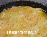 A picture of step 4 of Chicken Breast with Onions and White Wine 👩🍳❤️.