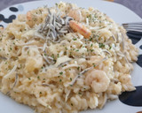 Foto del paso 5 de la receta: Arroz meloso con gulas y gambas