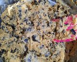 Foto langkah ke 3 dari resep Soft Chocho Cookies.