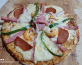 Foto del paso 4 de la receta: Pizza mixta con camarones
